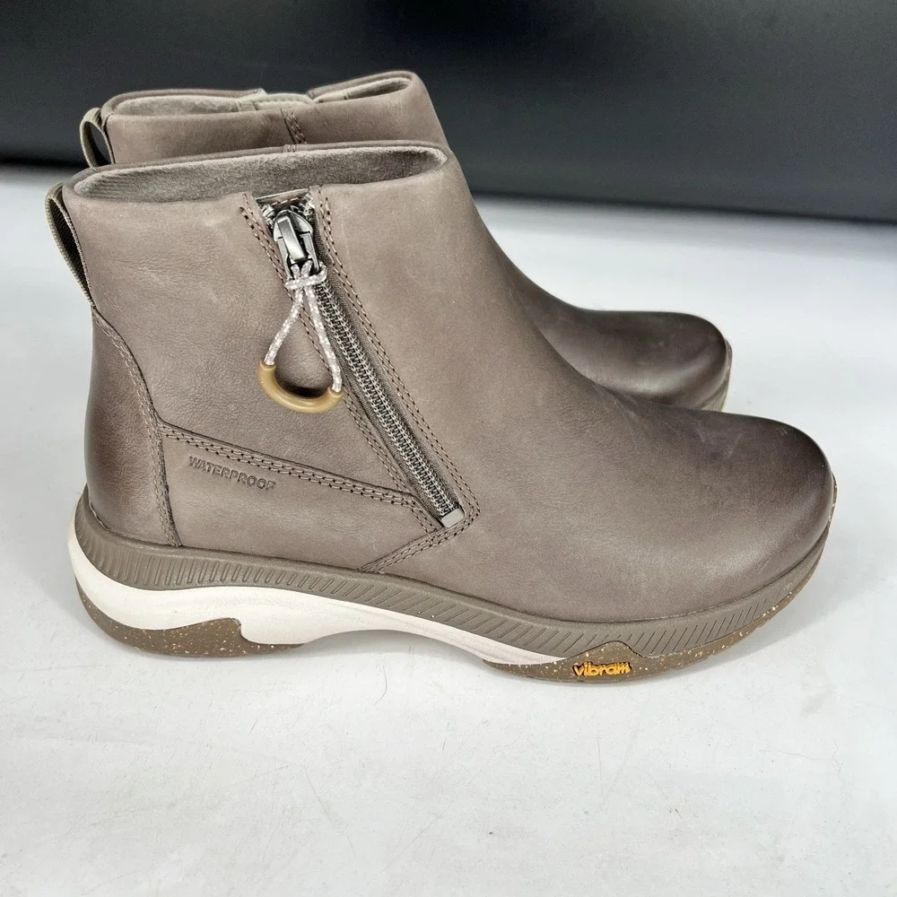 Dansko Margo‎ Waterproof Burnished Morel Brown Boots Size 36 (6.5 - 7) NWOB